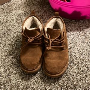 UGG Neumel Leather Shoes